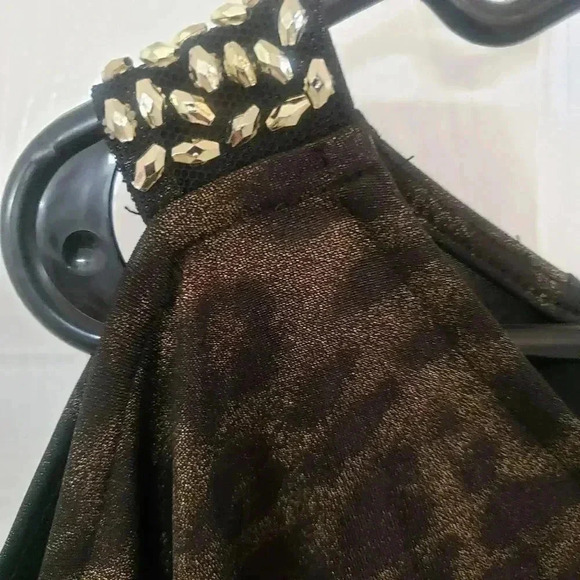 Carson Kressley Animal Print Cold Shoulder Blouse - Picture 5 of 8